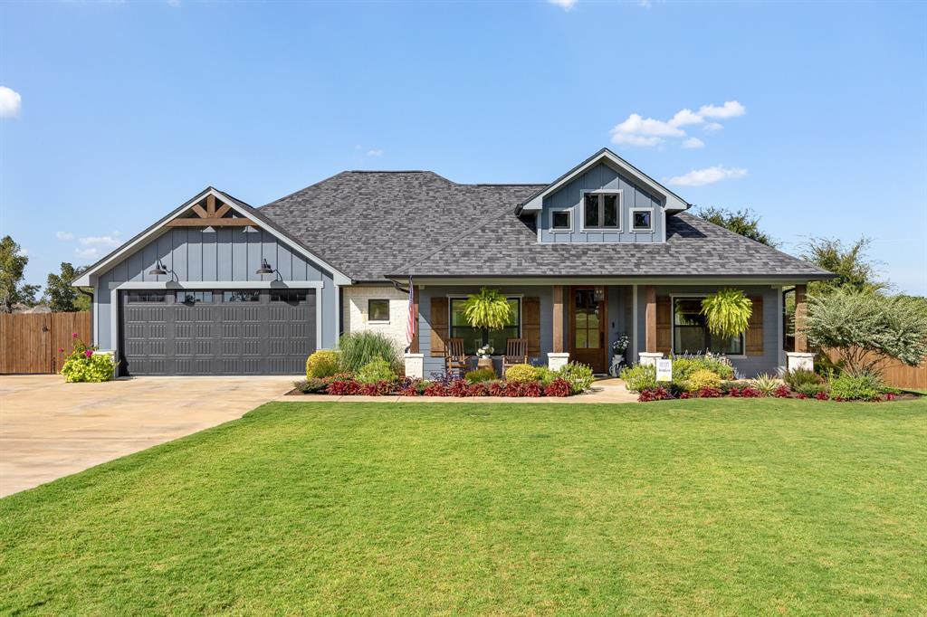 15830 Avery Lane Property Photo 1