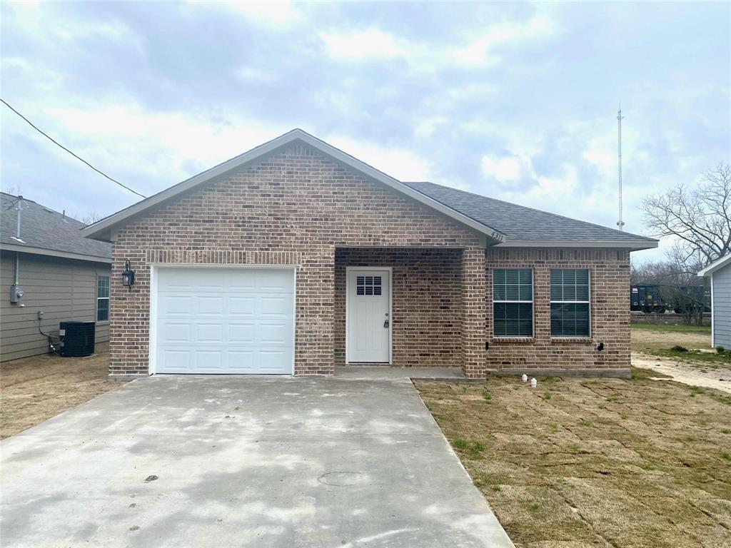 4311 Spencer Street Property Photo 1