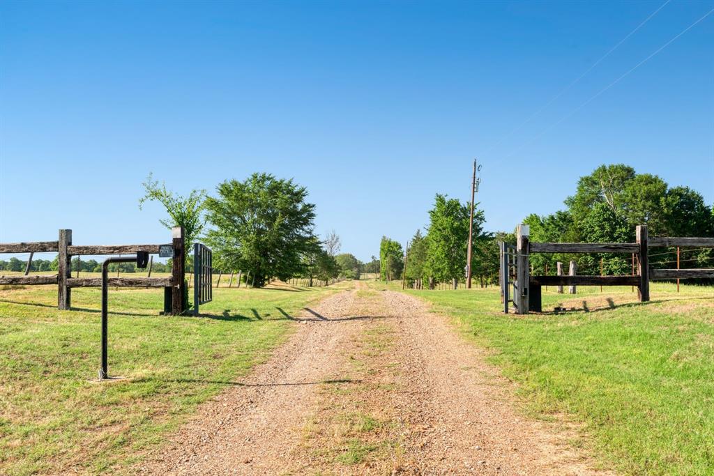 3893 Fm 906 Property Photo 1