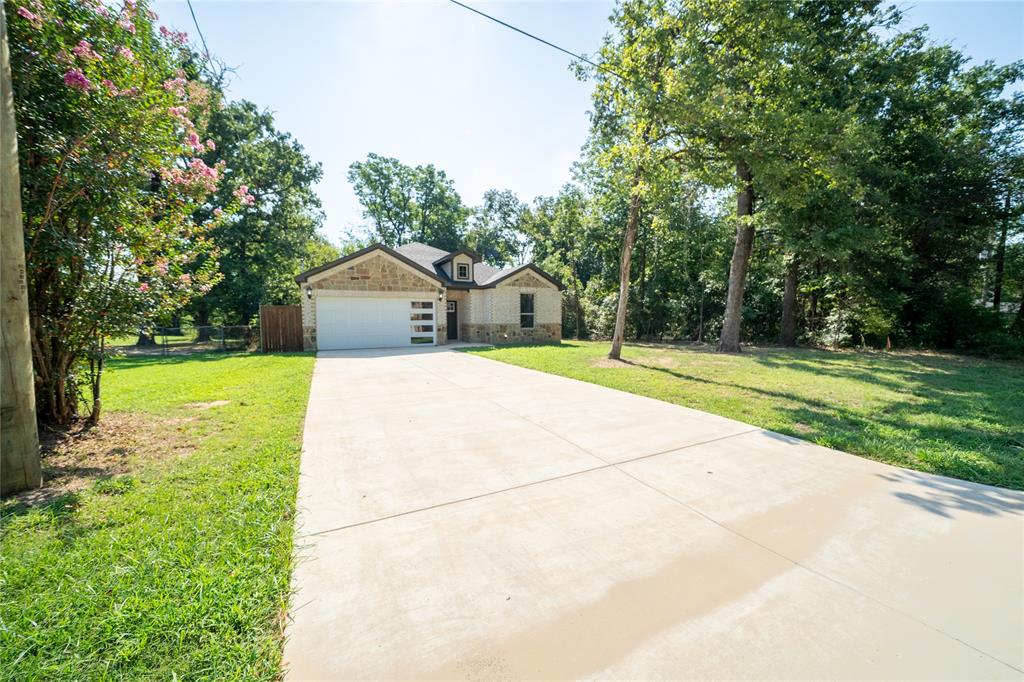 202 Morning Dove Drive Property Photo 1