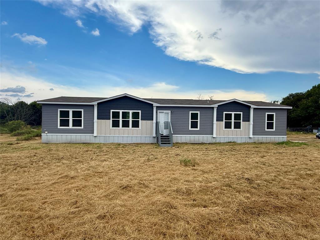 12918 Cleburne Highway Property Photo 1