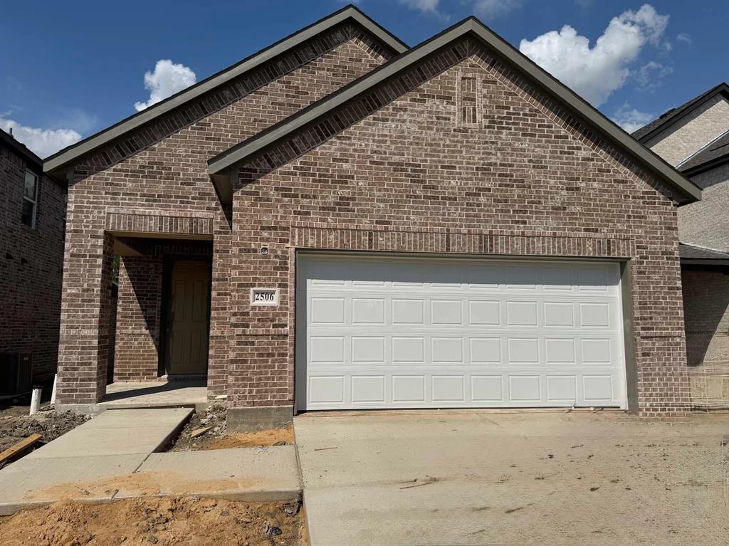 2506 Flaxfield Lane Property Photo 1