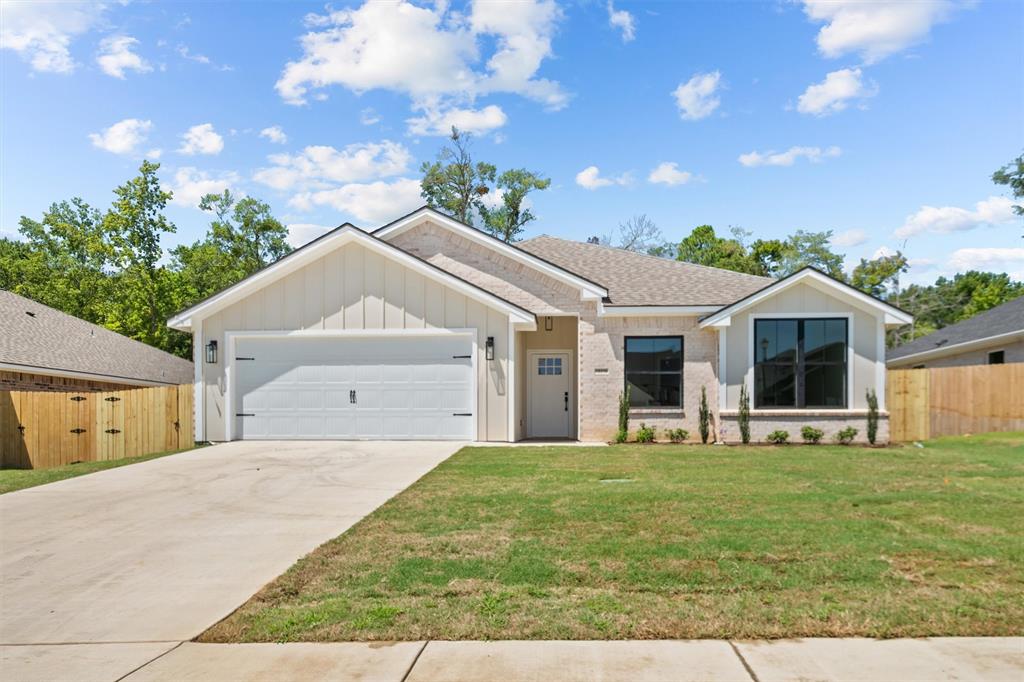 16310 Crossing Circle