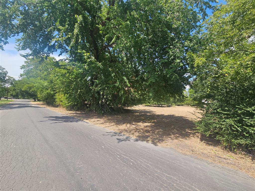 1.114 Ac Henderson Boulevard Property Photo 5