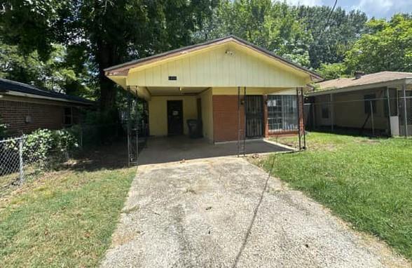 4144 Clover Street Property Photo 1