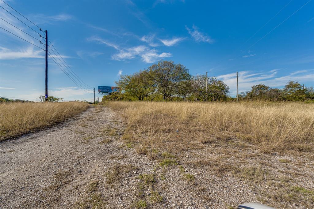 2875 E Hwy 287 Property Photo 5