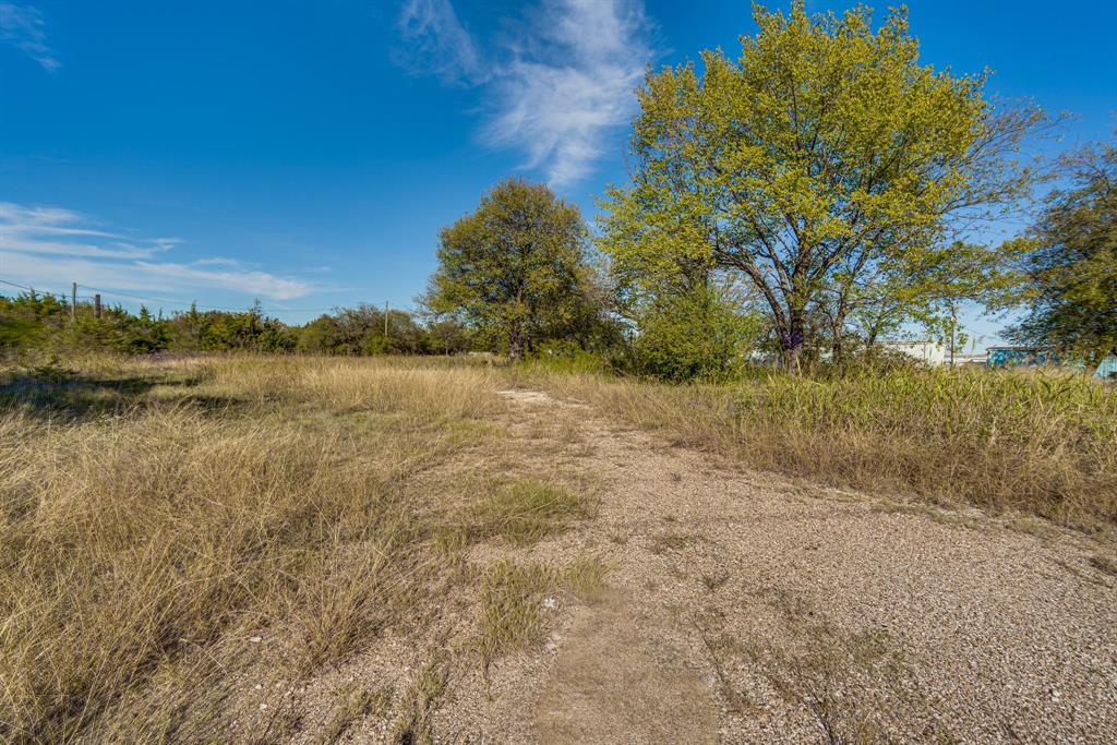 2875 E Hwy 287 Property Photo 11