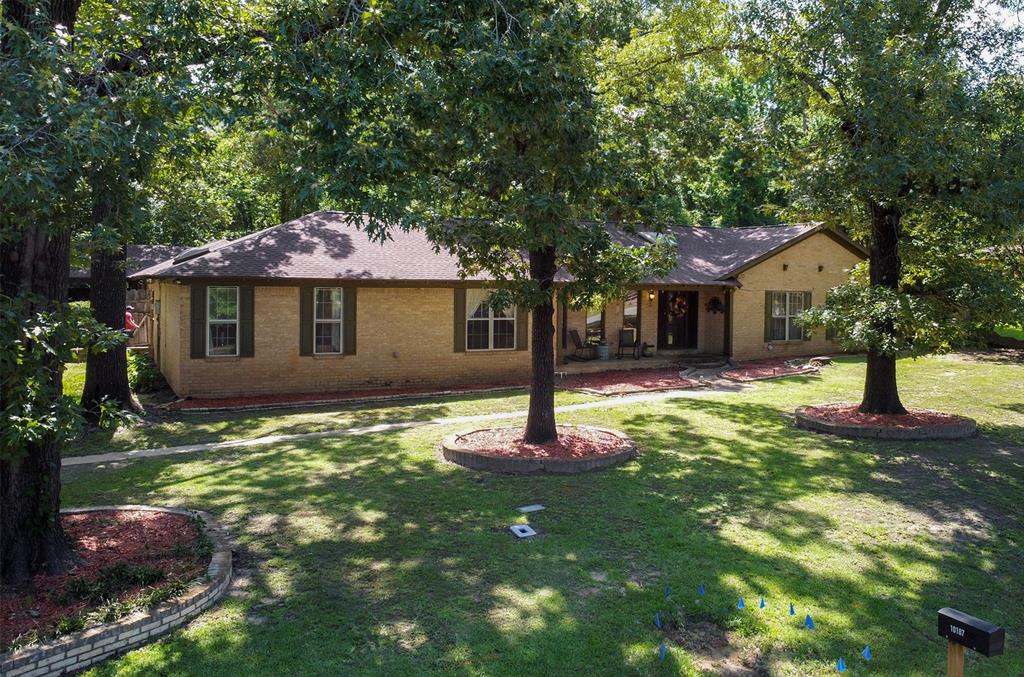10187 Crestview Drive Property Photo 1