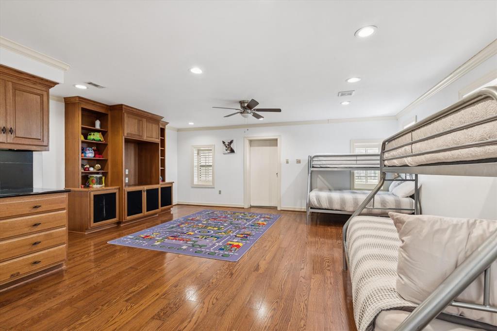 2275 W Moonlight Drive Property Photo 15