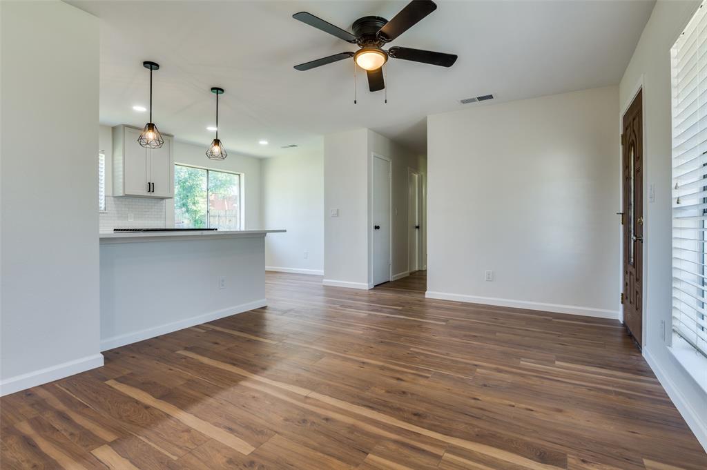 14217 Carla Drive Property Photo 7