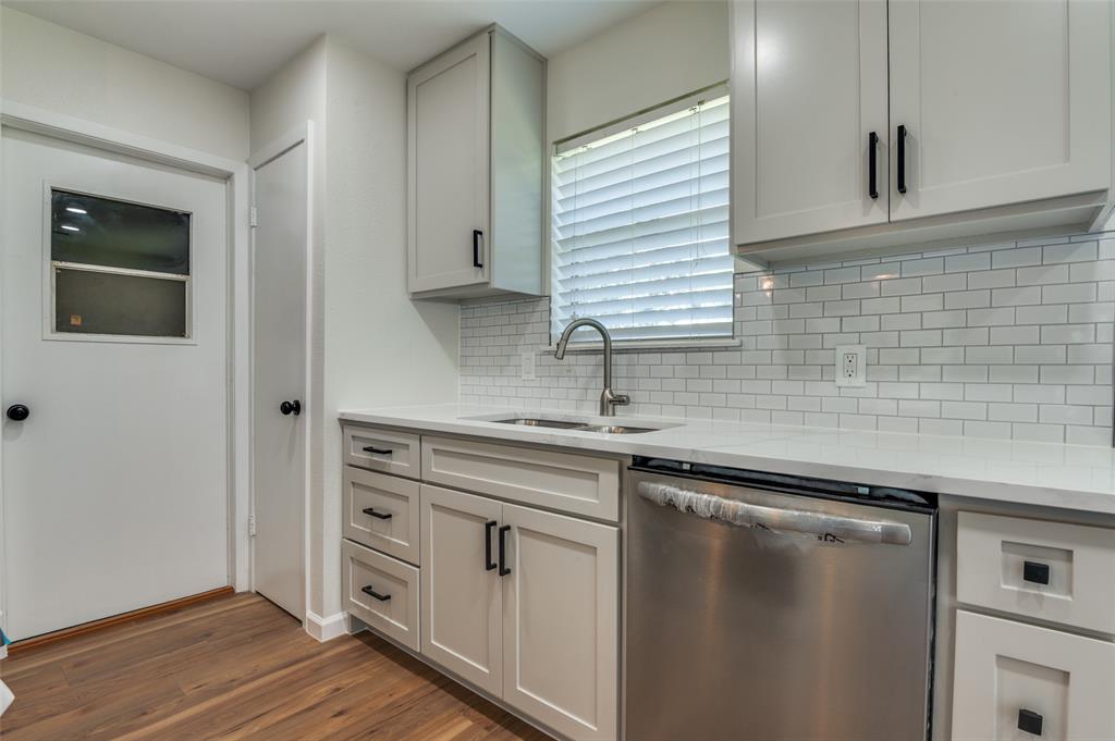 14217 Carla Drive Property Photo 12