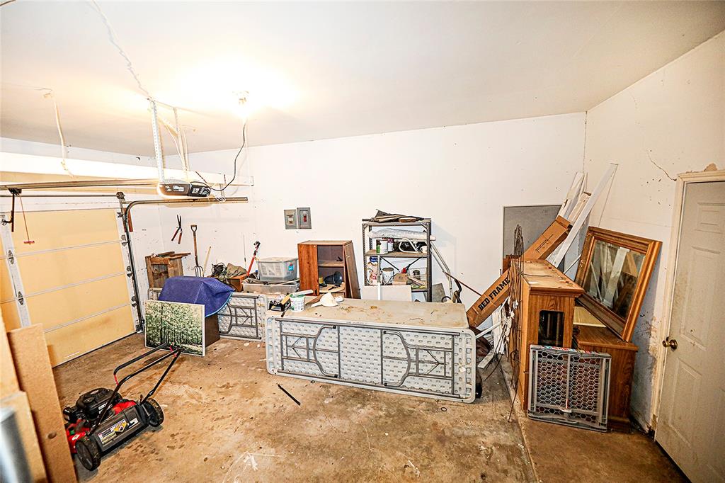 421 E Wilbarger Street Property Photo 26