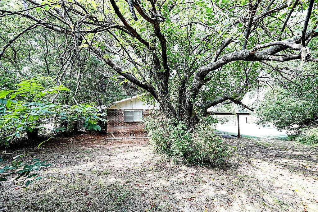 421 E Wilbarger Street Property Photo 31
