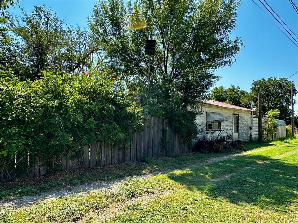510 E Pecan Street Property Photo 22