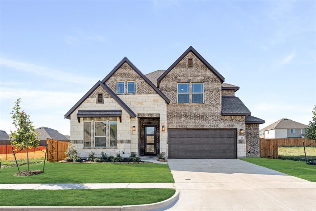 128 Rosewood Drive Property Photo 1