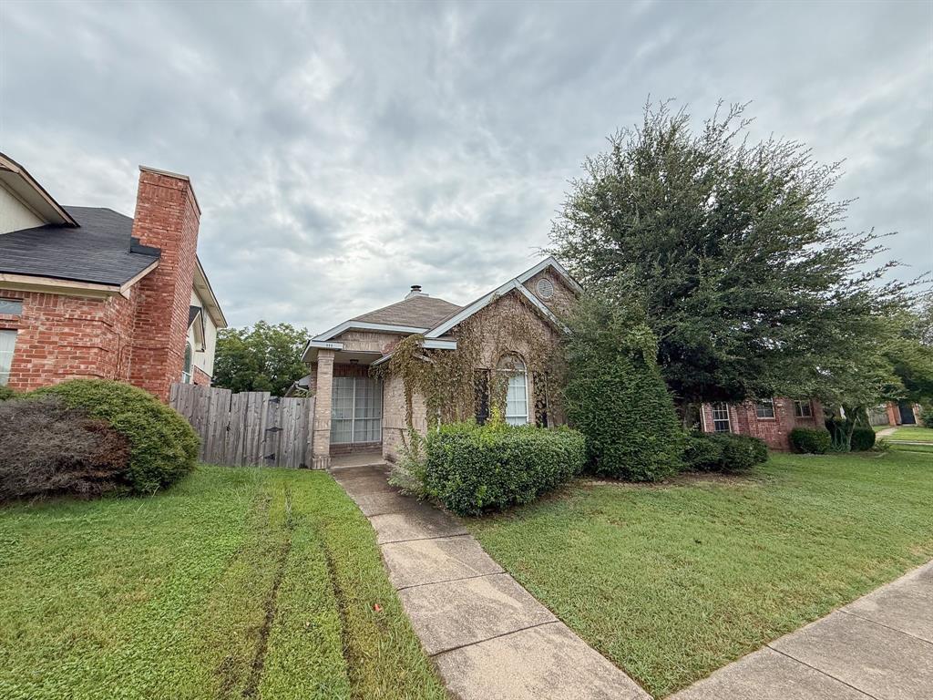 920 Mossberg Lane Property Photo 1