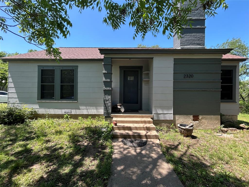 2320 Arrowhead Court Property Photo 1