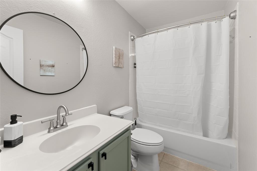 504 Grayson Lane Property Photo 16