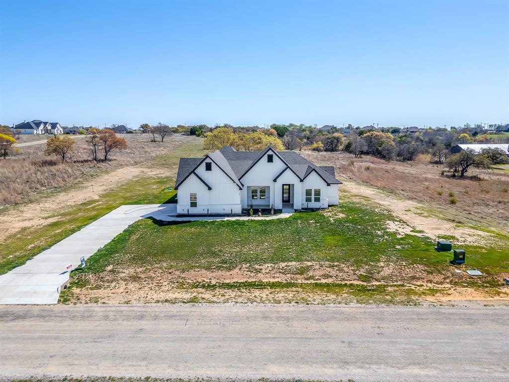 240 Latigo Way Property Photo 1