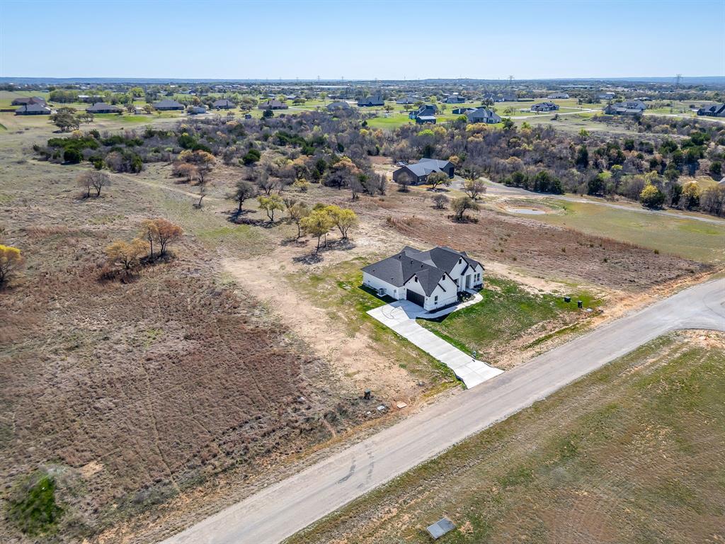 240 Latigo Way Property Photo 38