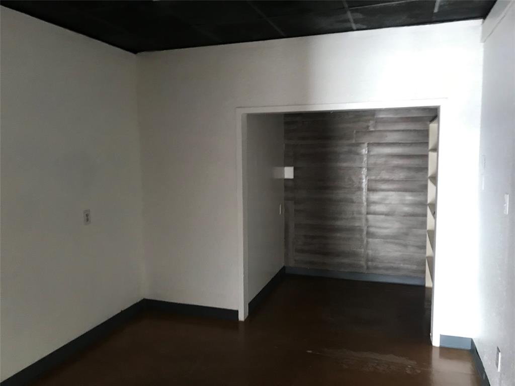 2508 S 7th Street Property Photo 5