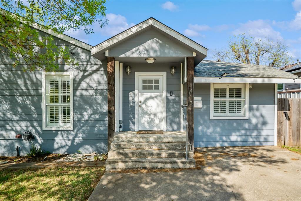 1413 S Waverly Drive Property Photo 1