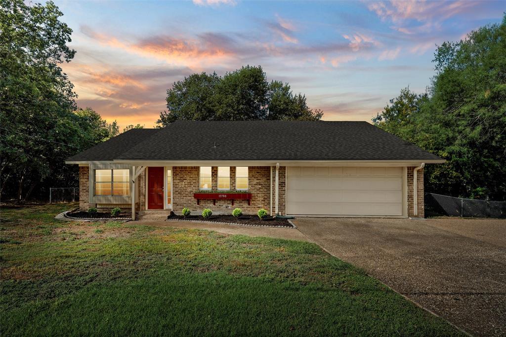 13780 Harbor Drive Property Photo 1
