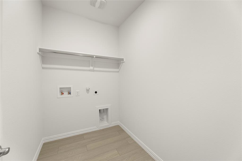 1917 Flaxen Drive Property Photo 19