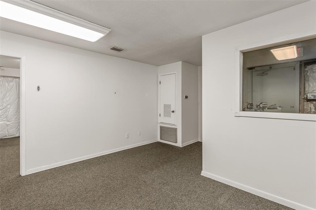 721 Snow Street Property Photo 8