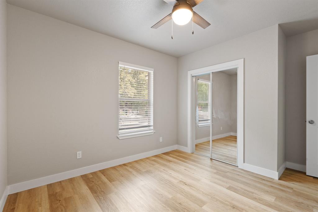 62 Live Oak Street Property Photo 15