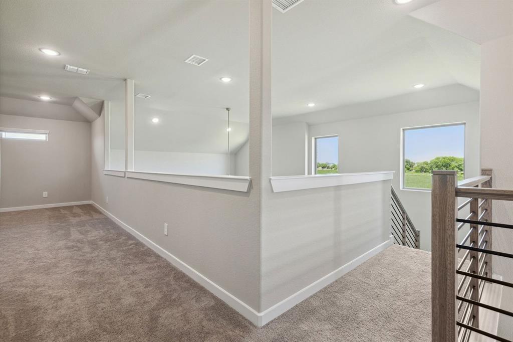 1604 Dropseed Drive Property Photo 16