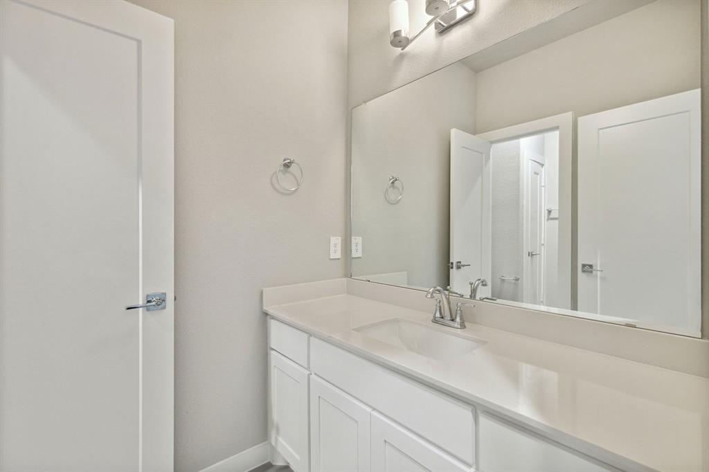 1604 Dropseed Drive Property Photo 22