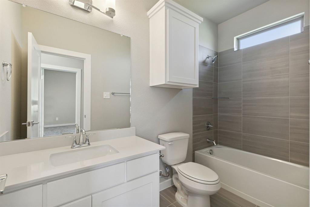 1604 Dropseed Drive Property Photo 23