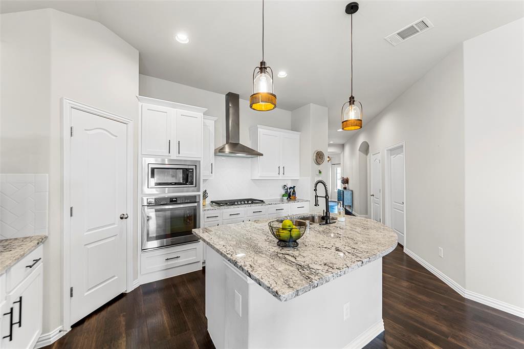 7600 W Fork Lane Property Photo 11