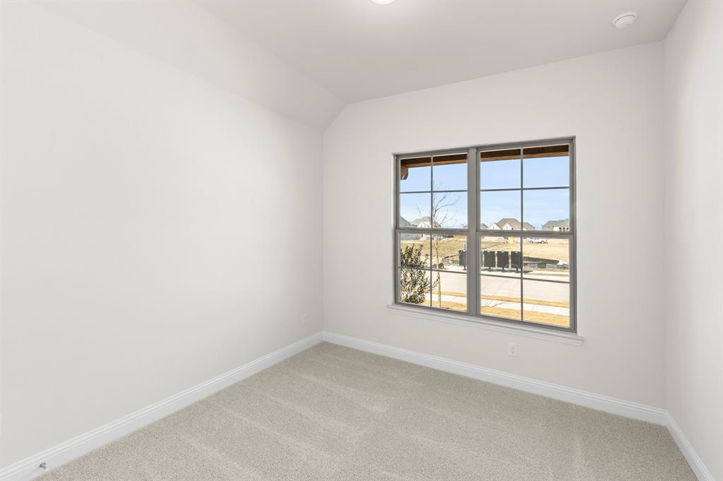 3135 Fisher Property Photo 29