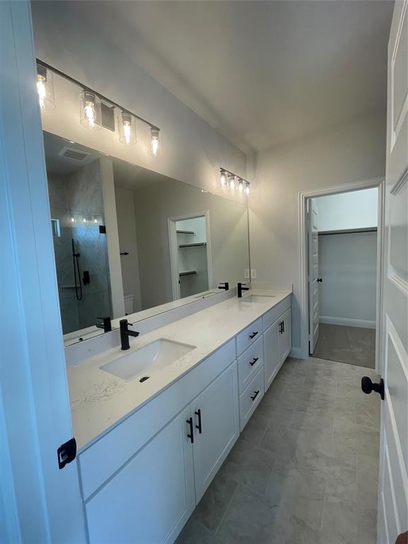 6105 Rodin Property Photo 12