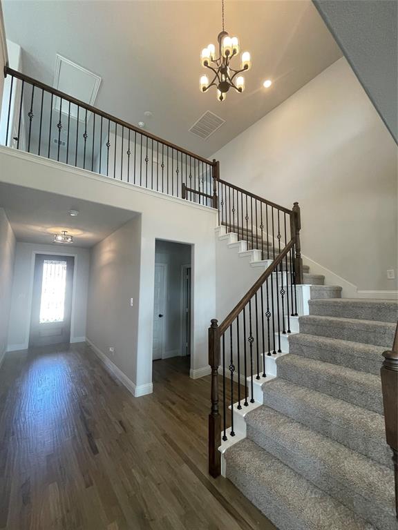 6105 Rodin Property Photo 14