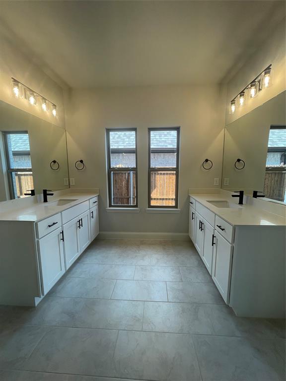 6105 Rodin Property Photo 17