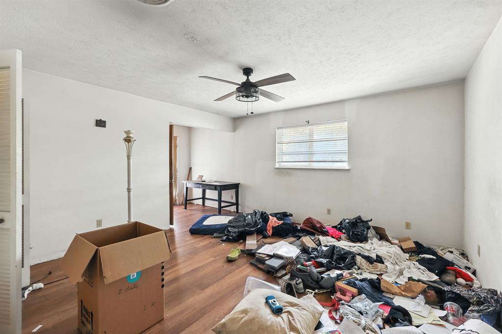2304 Royal Acres Drive Property Photo 19