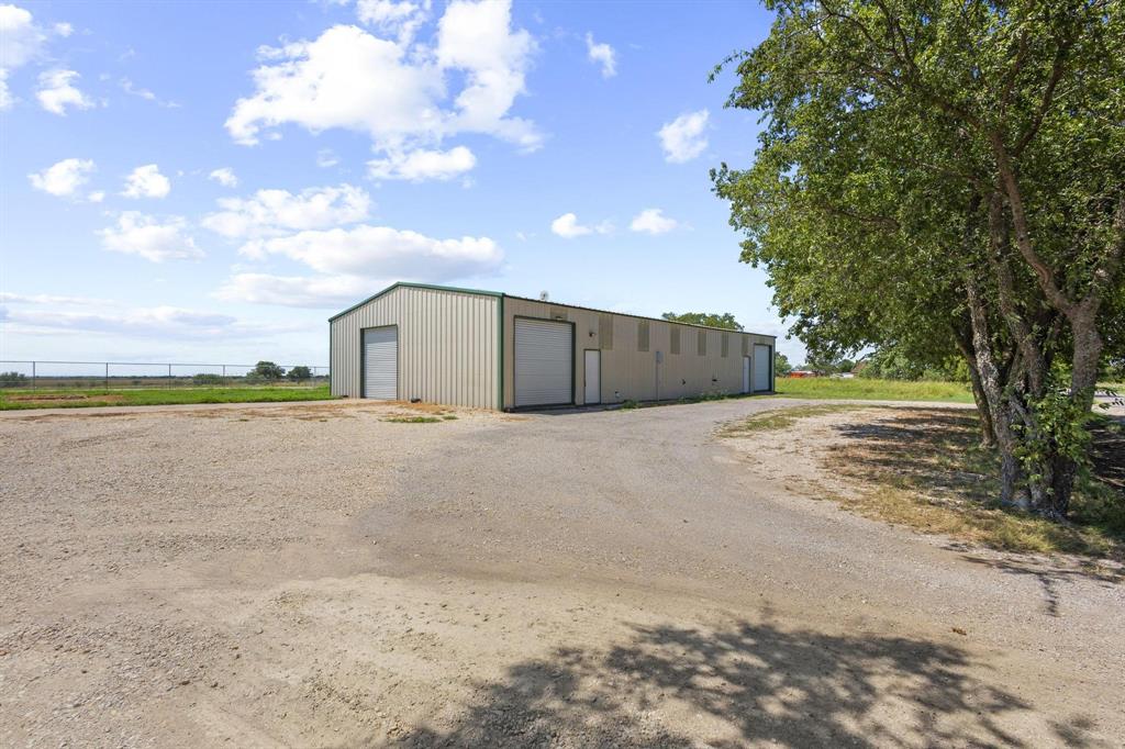11416 Hames Road Property Photo 5
