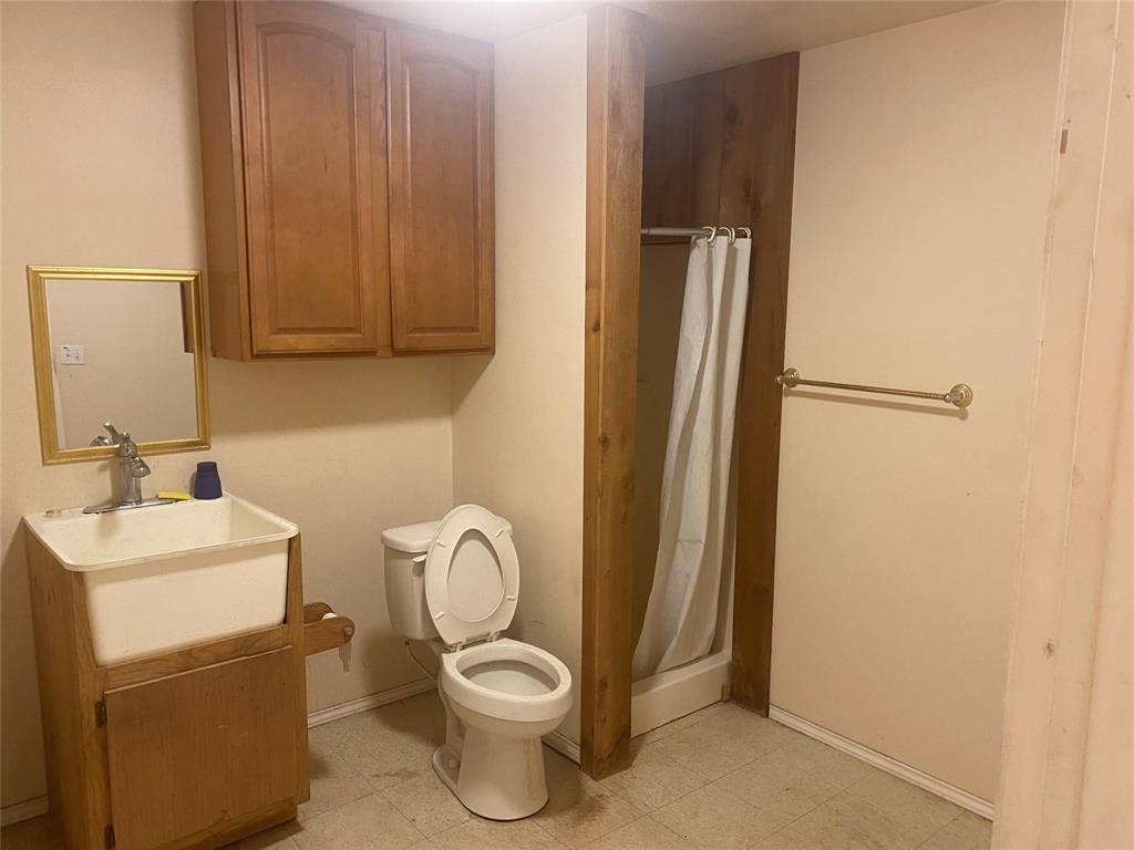 11416 Hames Road Property Photo 12