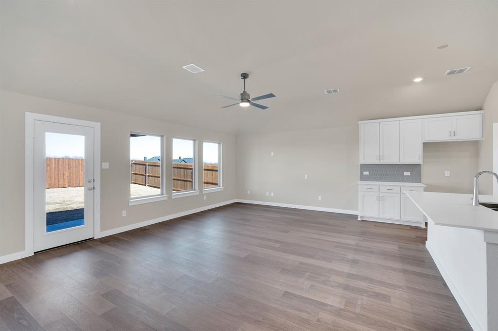 4207 Pigeon Drive Property Photo 6