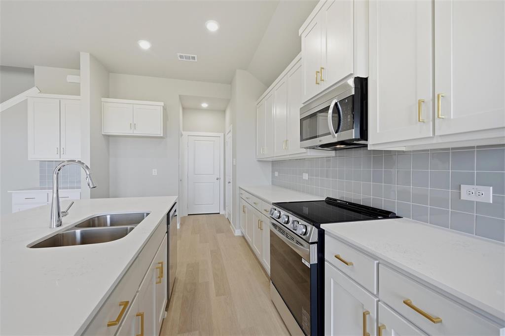 4203 Pigeon Drive Property Photo 10