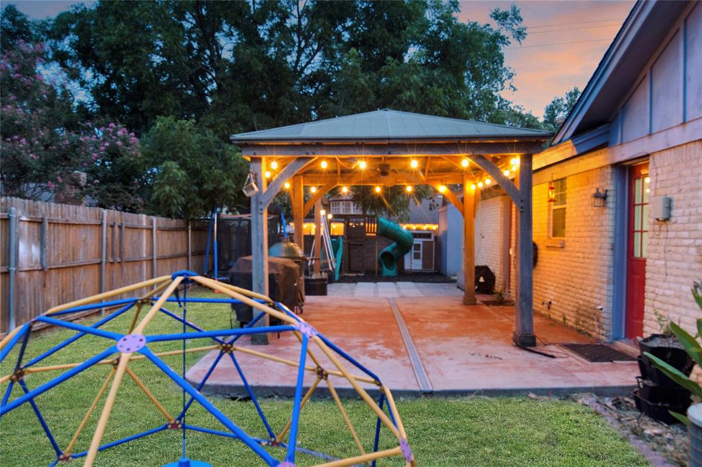 853 Royal Terrace Property Photo 32