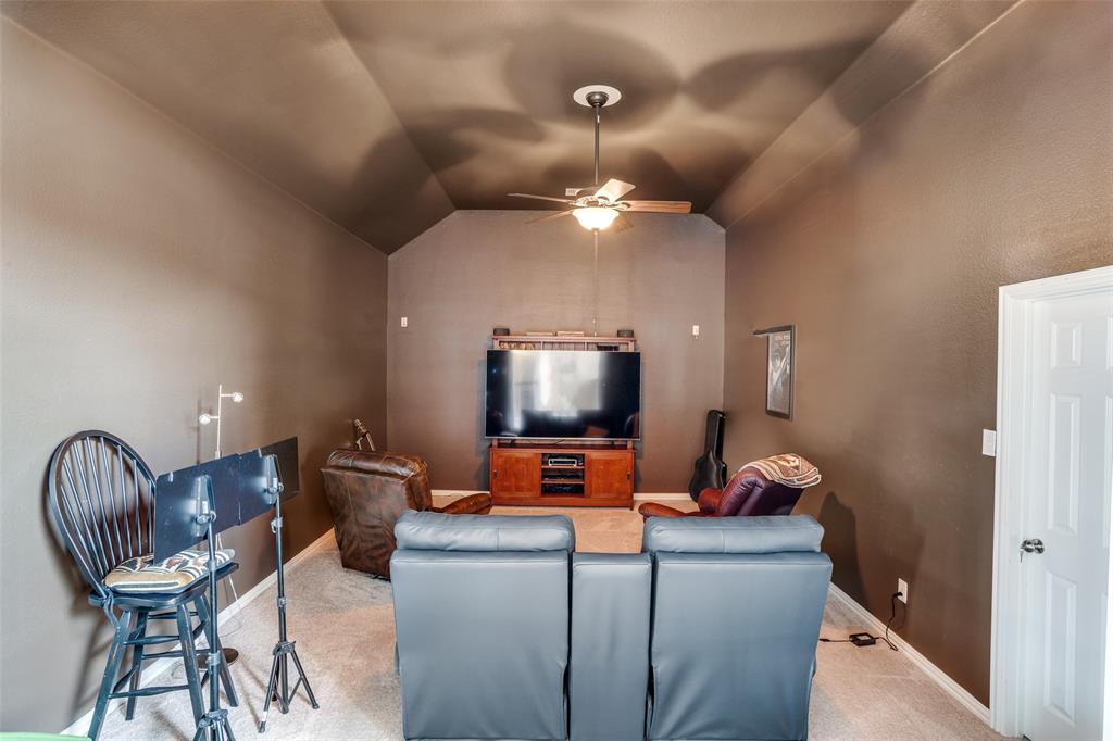 1221 Bridgeway Lane Property Photo 21