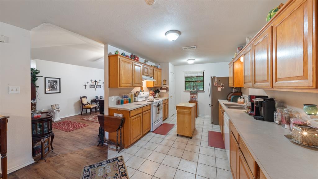 19531 County Road 4056 Property Photo 16