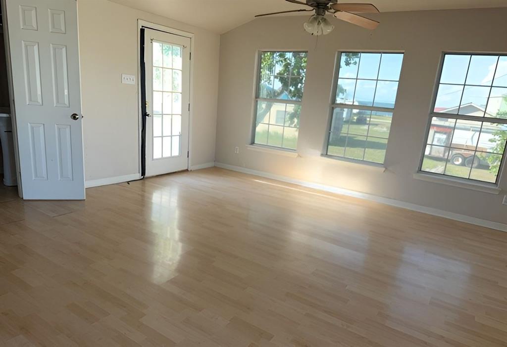 50 N Vivian Stevens Street Property Photo 6