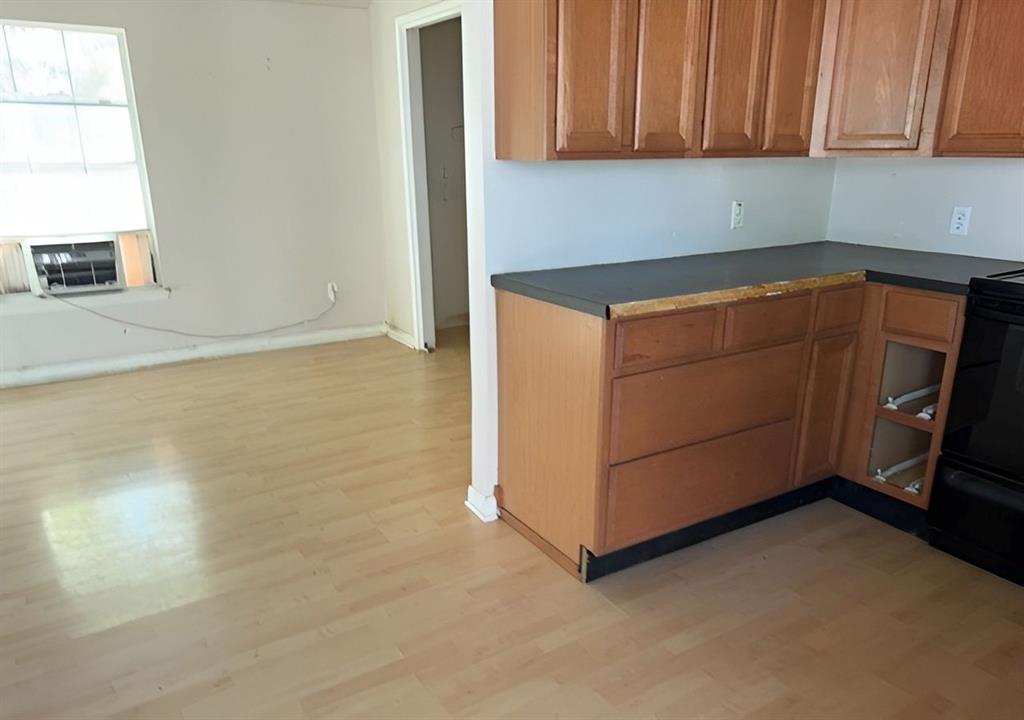 50 N Vivian Stevens Street Property Photo 8