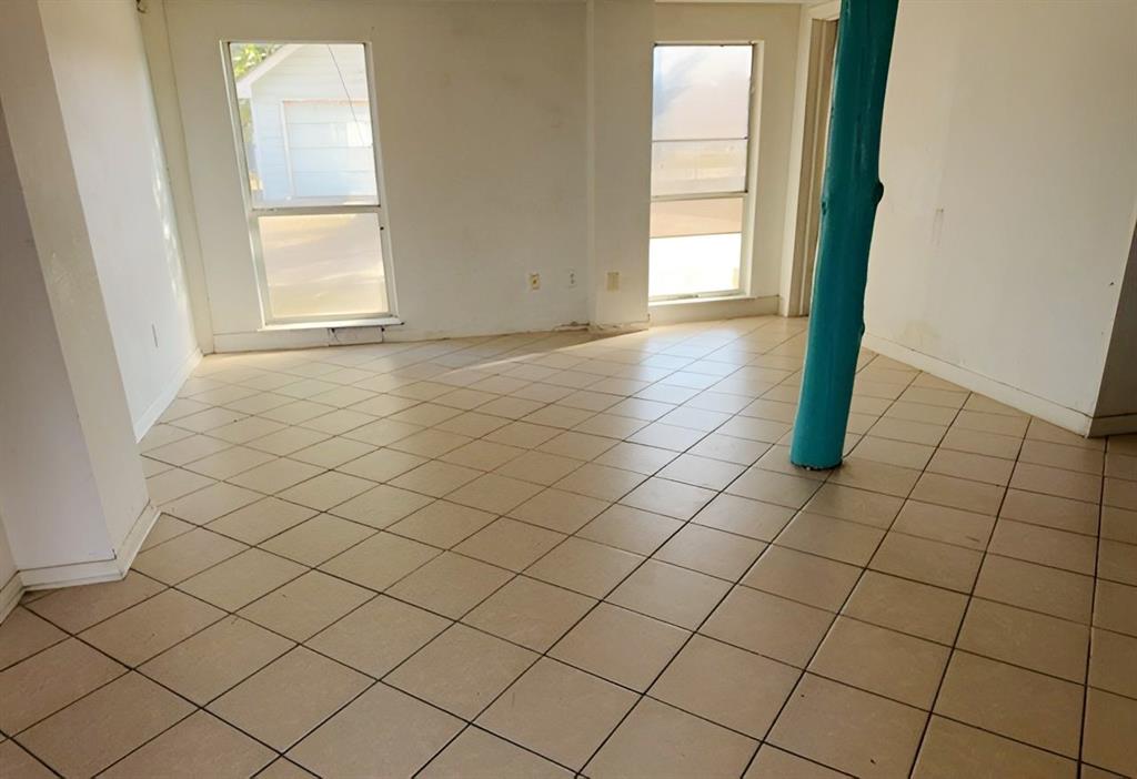 50 N Vivian Stevens Street Property Photo 14