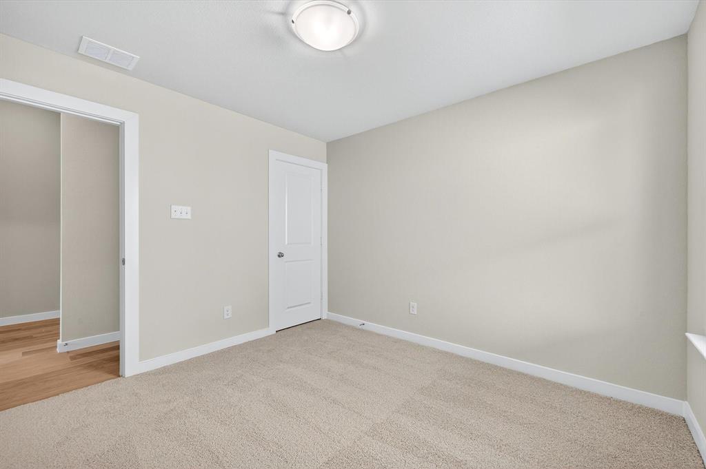 2220 Trailside Drive Property Photo 19